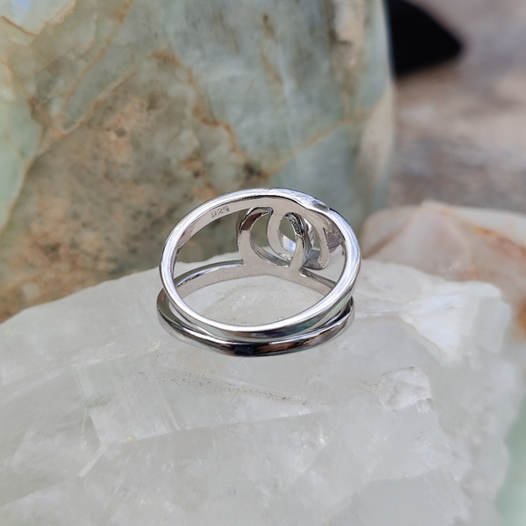 Love Knot, 2-Band Puzzle Ring, .925 Sterling Silver, size 7 - Picture 6 of 7